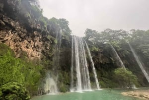 Salalah Long Weekend | Lush greenery, waterfalls & rivers