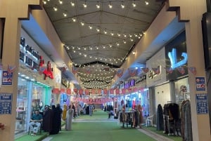 Passeio noturno e de compras em Salalah