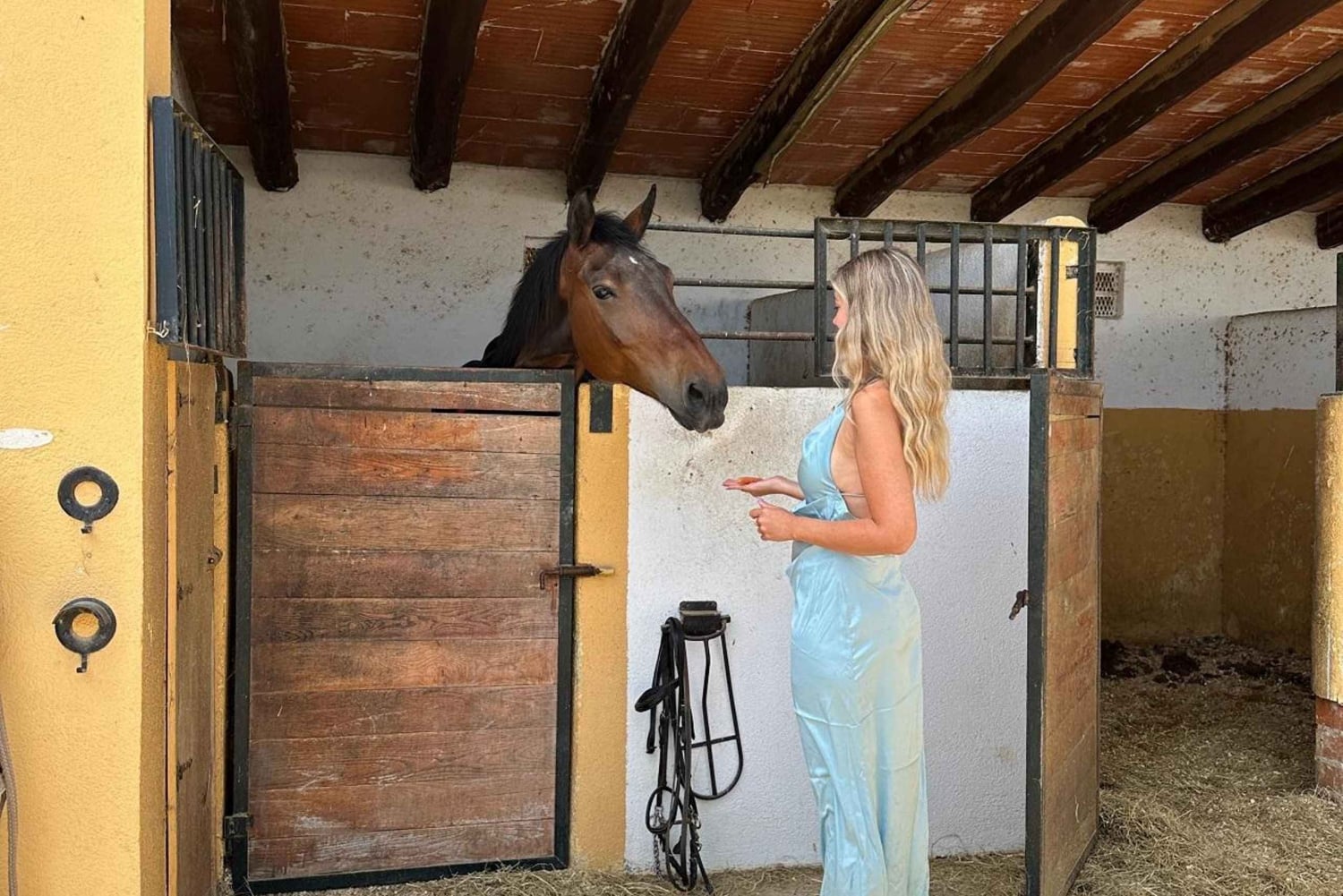 Salalah-Oman: Arabischer Ausritt am Strand bei Sonnenuntergang