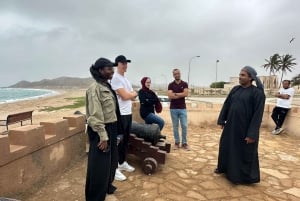 Tur til Salalah: Vandfald og grønne områder