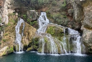 Salalah Reise: Wasserfälle und Grünanlagen