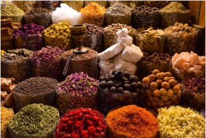 Seeb Souq en Omani House Experience met lunch