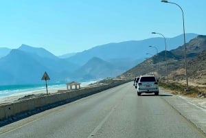 Starlit Shores: Overnight 4WD Adventure at Fazayah Beach