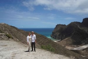 Starlit Shores: Overnight 4WD Adventure at Fazayah Beach