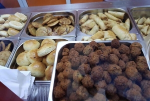 Taste of Muscat: Private Omani Food Tour (souq al seeb)