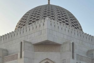 VIP Muscat Luxury City Tour – Private Experience