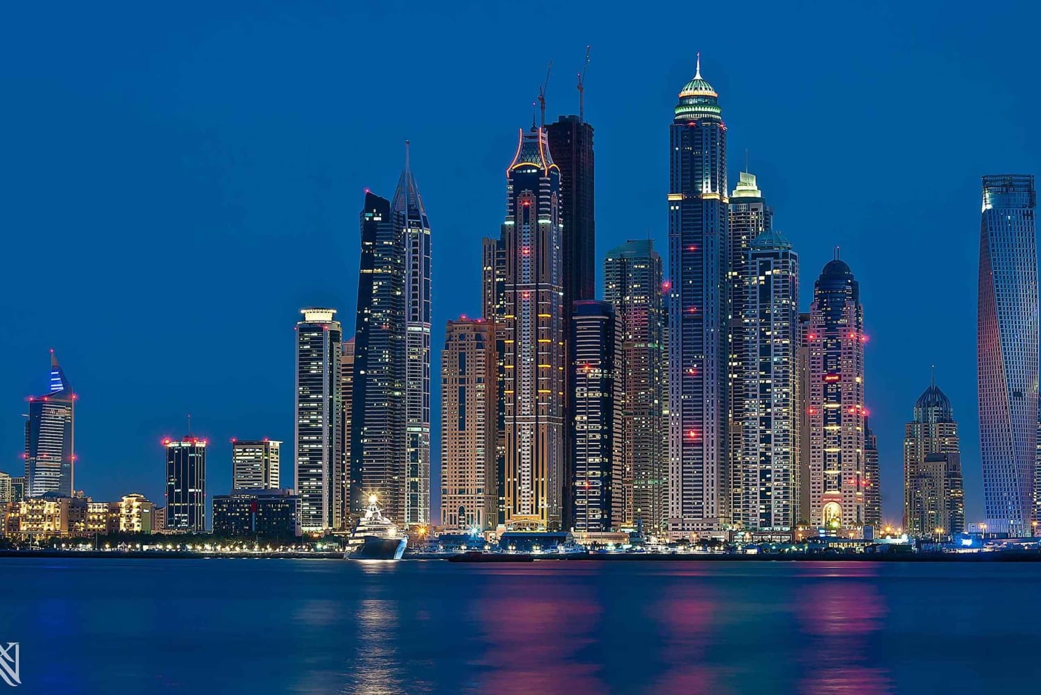 Tour della città di Dubai con motoscafo e cornice di Dubai