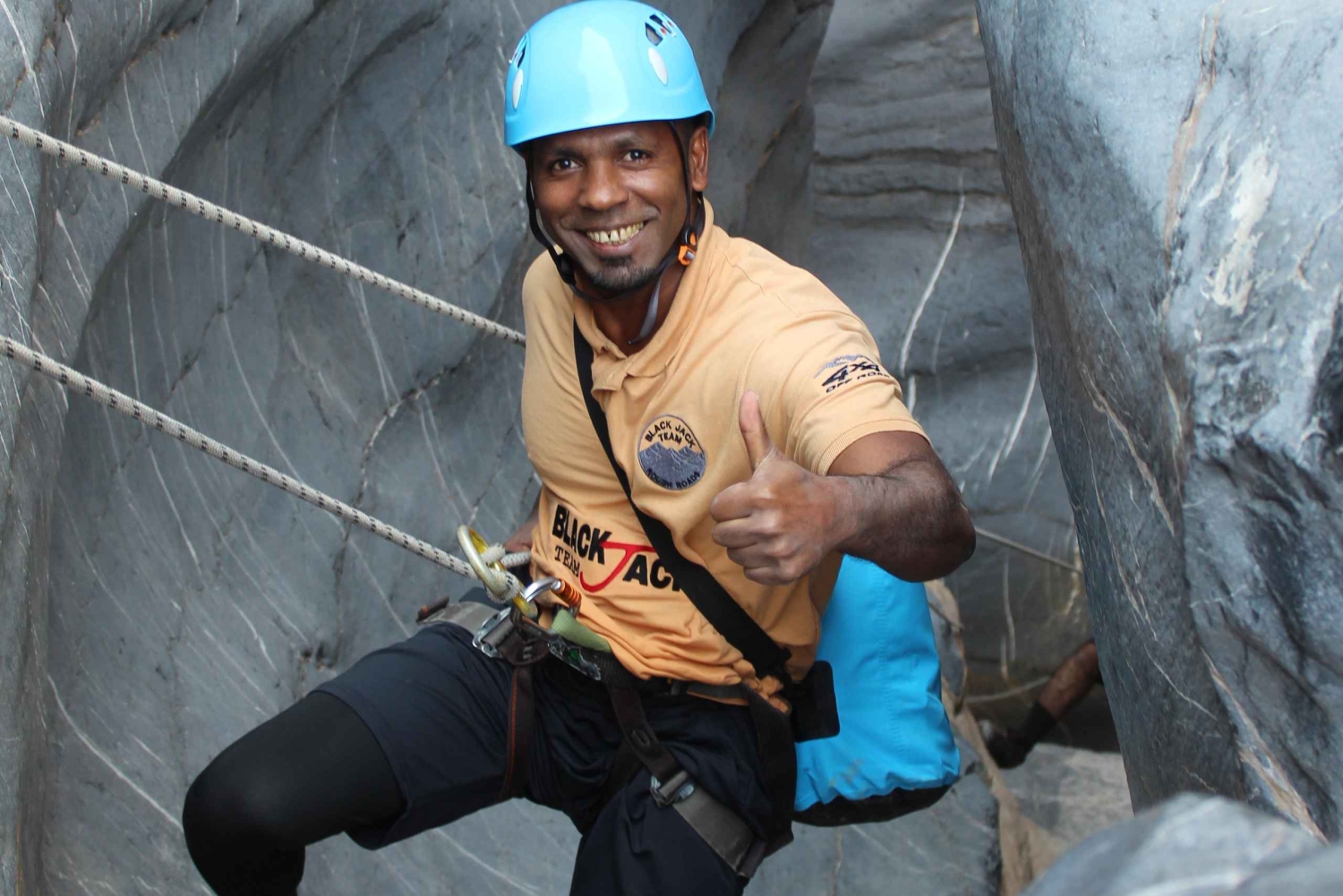 Wadi Bani Awf: Kanjonikiipeilyseikkailu Snake Canyonissa