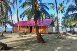 4-Day San Blas Island Hopping & Holandese Cays + Meals