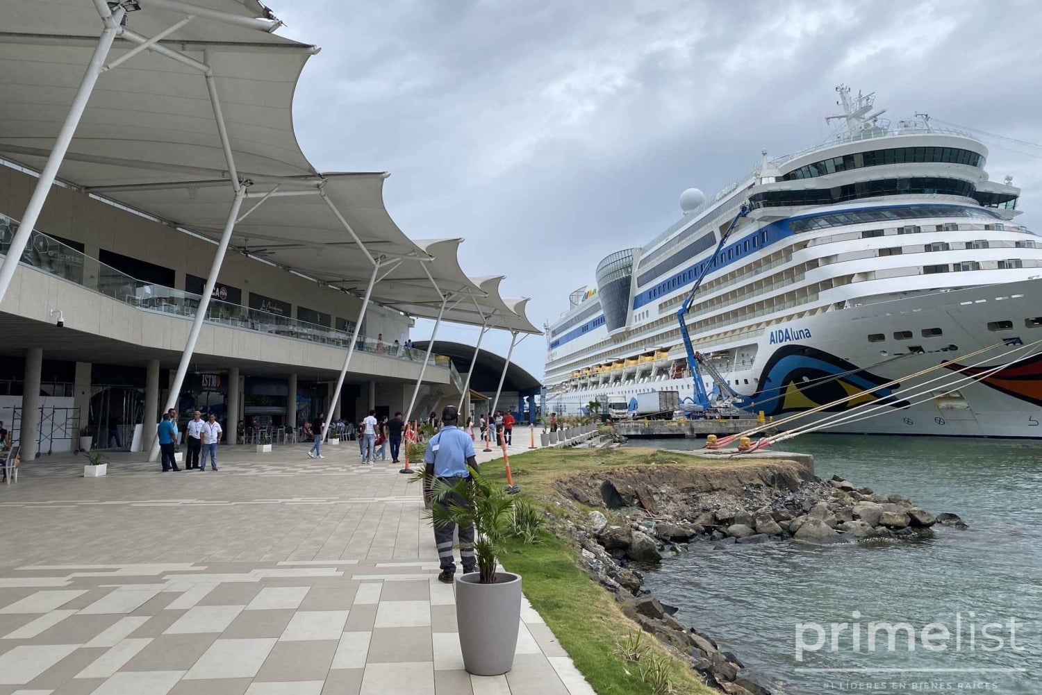 Prisvärd privat transporttjänst till Colóns frizon