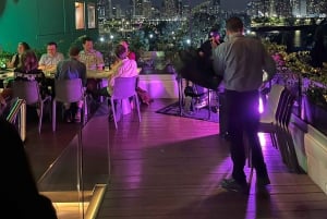 Ciudad de Panamá: experiencia en bares locales — Noches en el Casco Viejo