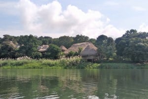 Visit islands close to Panama City