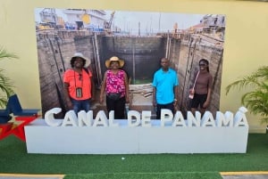 Visite de la ville et du canal de Panama