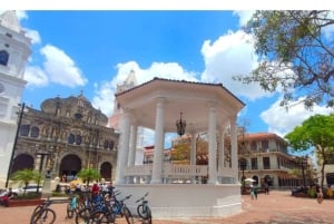 City Tour in a Diablo Rojo through Panama City