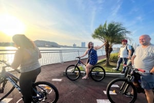 Tour in bicicletta nella Città Vecchia e a Panama City con una guida locale