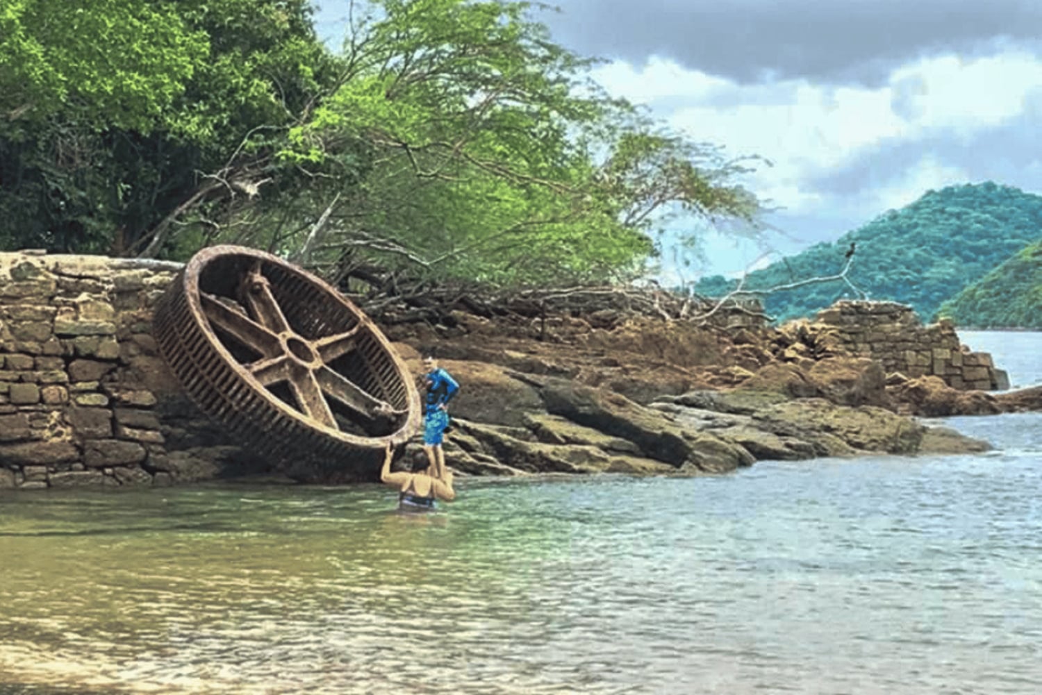 Experience Taboga tour