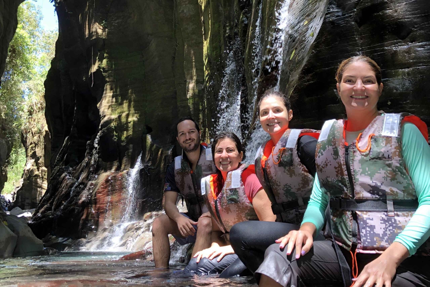 Explore and enjoy the Macho de Monte Canyon in Cuesta de Piedra Chiriqui.