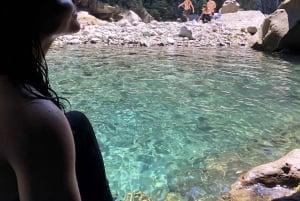 Explore and enjoy the Macho de Monte Canyon in Cuesta de Piedra Chiriqui.