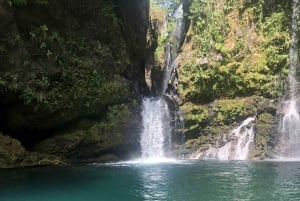 Explore and enjoy the Macho de Monte Canyon in Cuesta de Piedra Chiriqui.