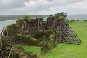 Vanuit de haven van Colon: Fort San Lorenzo & PanamaCanalAguaClaraLock