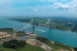 Do porto de Colón: Forte San Lorenzo e PanamaCanalAguaClaraLock