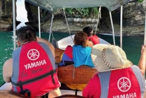 From Isla Colon: Bocas del Toro Archipelago Boat Tour