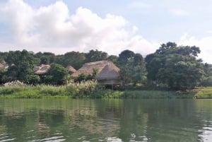 Panama : Visite de la cascade et du village Embera (entrée incluse)