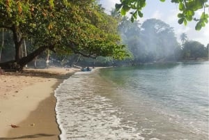 From Panama City: Day Trip to the Caribbean Beach