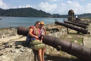 From Panama City: Day Trip to the Caribbean Beach