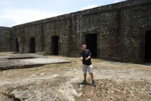 From Panamá City: Panama Canal and Fort San Lorenzo Tour