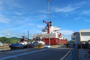 Full Day - Panama Canal from Coast to Coast - by Land