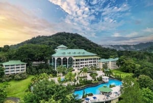 Gatun Boat Tour, Sloth Sanctuary, Wildlife Exhibits + Buffet