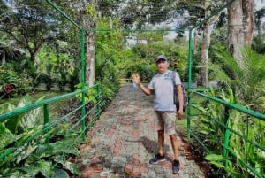 Gatun Boat Tour, Sloth Sanctuary, Wildlife Exhibits + Buffet