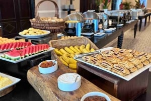 Gatun Boat Tour, Sloth Sanctuary, Wildlife Exhibits + Buffet