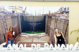 Group Panama City Tour Canal, Causeway, Old Town, more