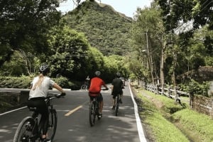 Guided E-bike Tour: Discovering El Valle de Anton