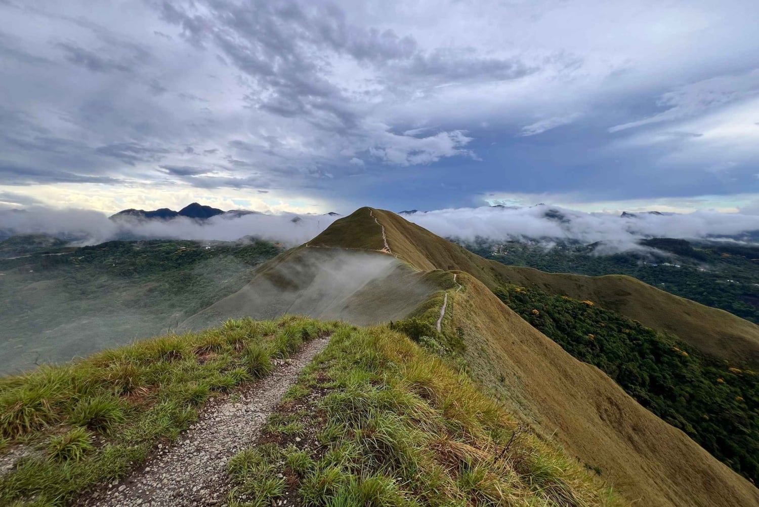 Hiking Adventure in El Valle de Antón – From Panama City