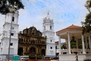 La Vieja, Miraflores Canal, & Casco Viejo Private City Tour