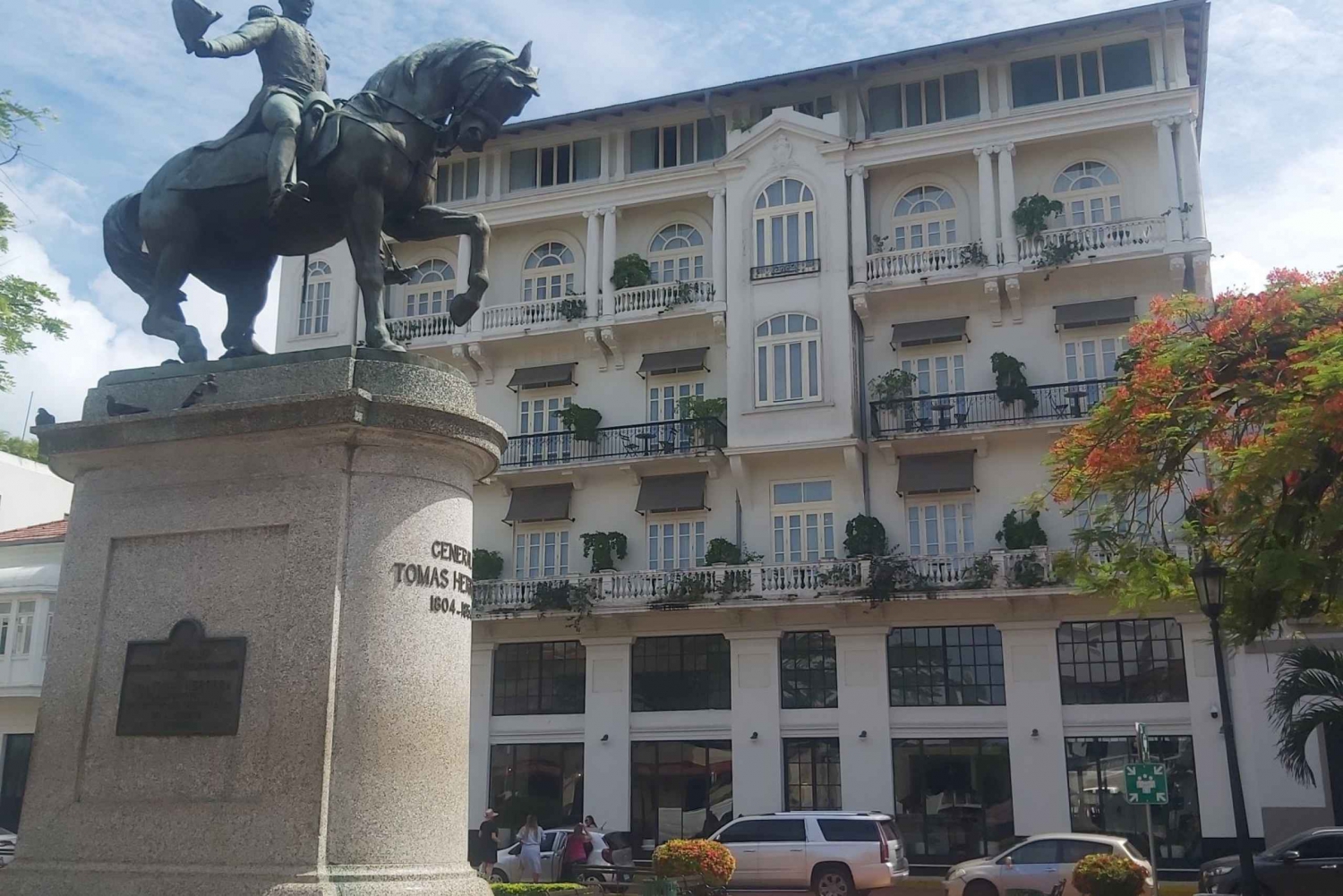 Escala Centro De Visitantes Del Canal De Panamá Y Visita A La Ciudad In ...