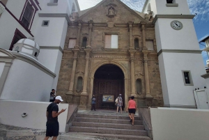 Layover Panama Canal Visitor Center and City Tour
