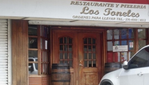 Los Toneles