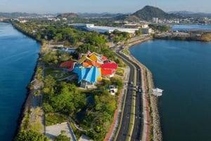 Miraflores-slussarna och Biomuseo privat tur