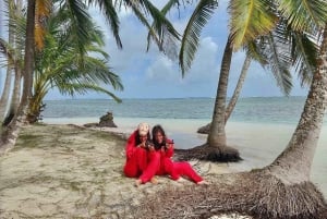 Money Heist San Blas Day Tour - 3 îles + piscine naturelle