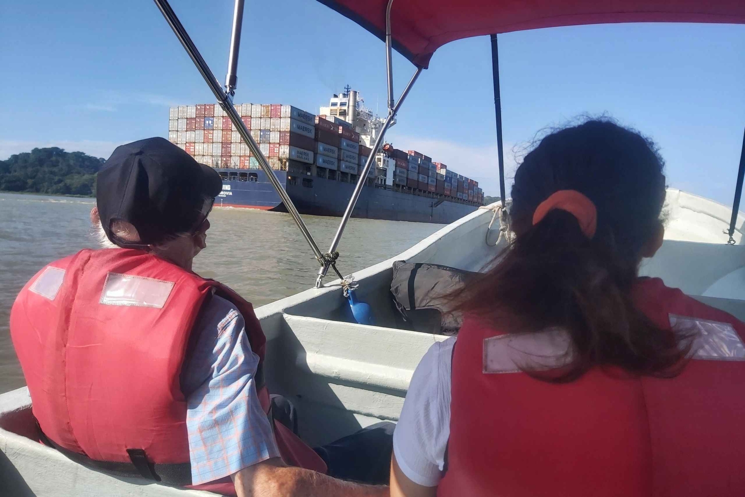 MONKEYS TOUR EXPERIENCE