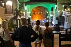Night Tour of Bars and Theaters, Historic Center of Panama