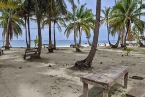 Overnight in San Blas - Private Room + Meals + Boat Tour