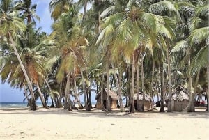 Overnight in San Blas - Shared Cabin + Meals + Boat Tour