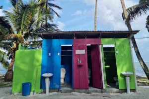 Overnight on San Blas Island and Lemon Keys with Boat Tour