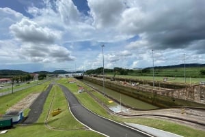 Panama Canal and Cultural Private City Tour