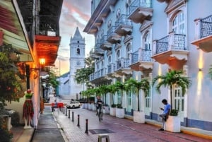 Group Panama City Tour Canal, Causeway, Old Town, more